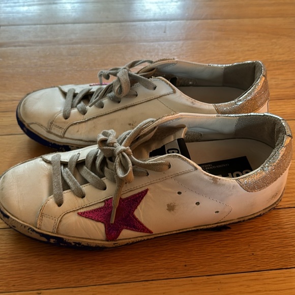 Golden goose tennis shoes ⭐️ - Picture 3 of 7